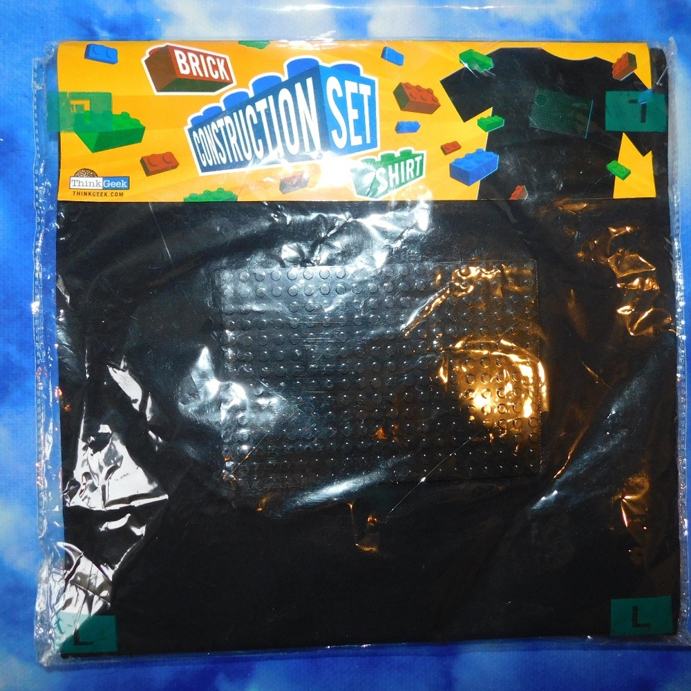 ThinkGeek Brick Construction Lego Shirt